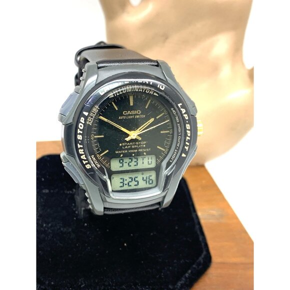 Casio Men's Watch WS300 Illuminator Quartz Digital Black Resin Sport 2329 - Picture 13 of 14